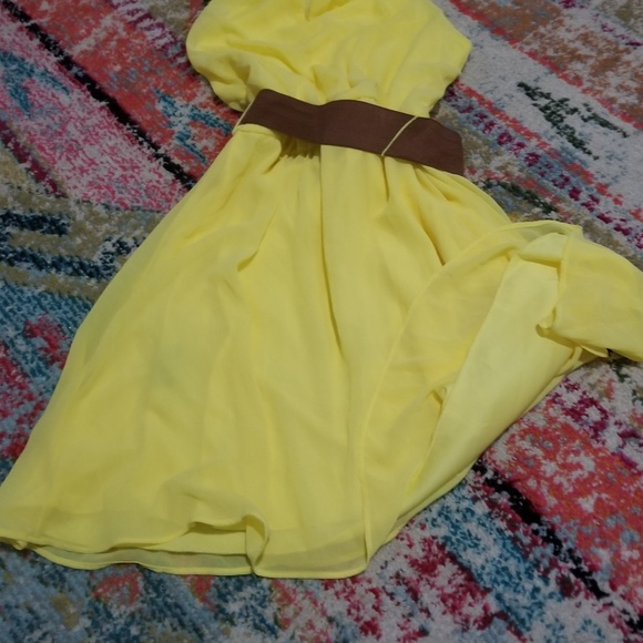 Belted yellow summer dress - Picture 4 of 7